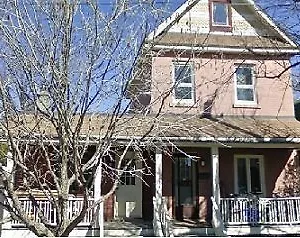https://sunnyside-bed-and-breakfast.ottawa-hotel.net