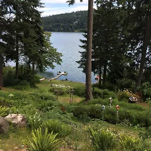 https://maple-ridge-cottages.richmond-hotels.com