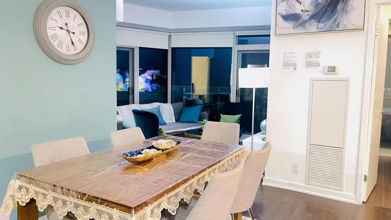 Comfort Opulence Suites Superior 3 Bedroom Suite 48Th Floor With Lake View Toronto